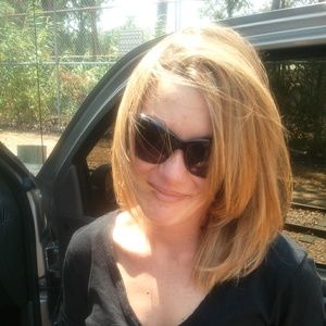 Meet your Posher, Rebecca